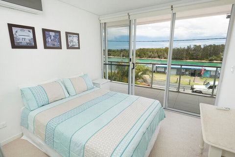 Waterline 202 - Darwin Tourism 5