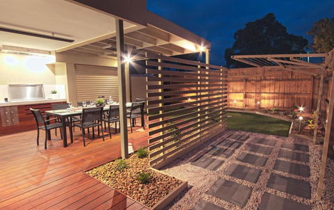 Amaroo - Darwin Tourism 1