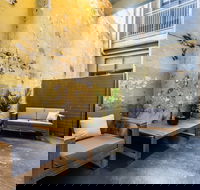 Isla 2BDR Fitzroy Apartment - Darwin Tourism