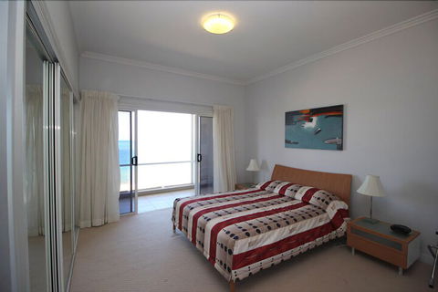 Deep Blue 12 - Darwin Tourism 1