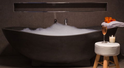 Ulverstone Waterfront Apartments - Darwin Tourism 2