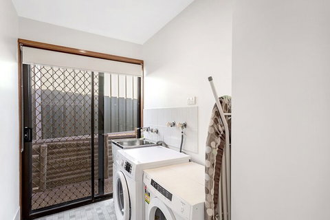 Campbell Avenue 28 - Darwin Tourism 7