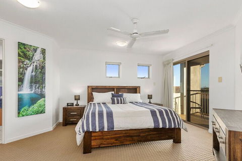 EXCLUSIVE OCEAN VIEW PENTHOUSE On MARINE PARADE - Darwin Tourism 2