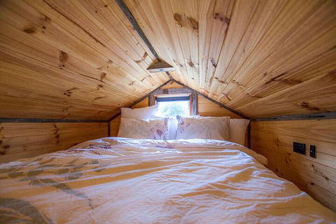 Double Oaks Tiny House - Darwin Tourism 7