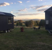 Double Oaks Tiny House - Darwin Tourism