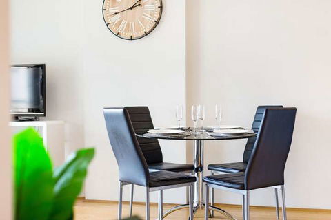 Surry Hills 1012 Elizabeth Apartment - Darwin Tourism 4