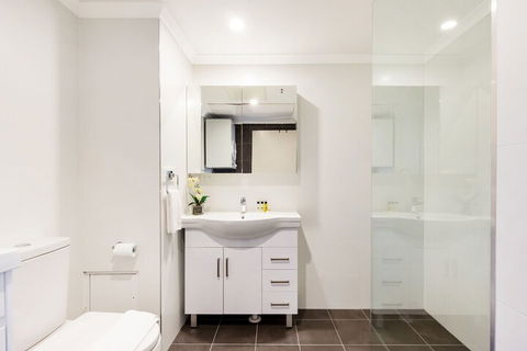 Surry Hills 1012 Elizabeth Apartment - Darwin Tourism 7