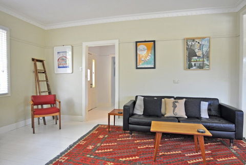 SEA Whispers Inlet Side - Darwin Tourism 5