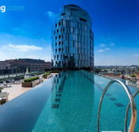 Along Melbournes Magic Boulevard - Darwin Tourism