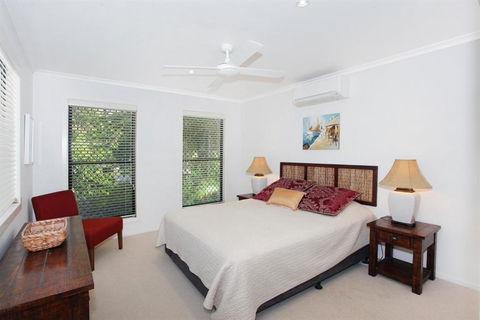 8 Springfield Avenue Pet Friendly Linen Included - Darwin Tourism 1