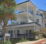 Unit 2 Beach Gallery 9 Andrew Street Point Arkwright 500 BOND LINEN SUPPLIED - Darwin Tourism