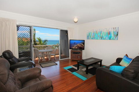 Unit 9 Coolum Blueseas Coolum Beach - Darwin Tourism 2