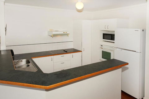 Unit 9 Coolum Blueseas Coolum Beach - Darwin Tourism 6