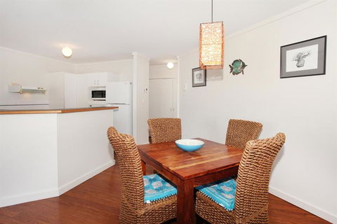 Unit 9 Coolum Blueseas Coolum Beach - Darwin Tourism 5
