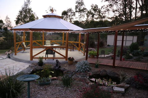 BellbirdHill Bed & Breakfast - Darwin Tourism 1