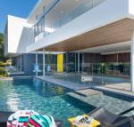 Blueys Beach House 5 Bedroom - Darwin Tourism