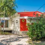 A SWEET ESCAPE Beachcombers Cottage Beachfront - Darwin Tourism 0