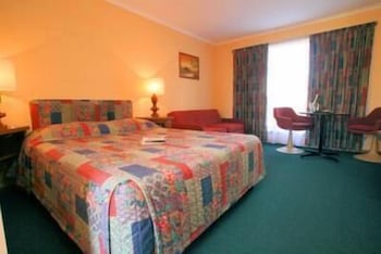 Heemskirk Motor Hotel - Darwin Tourism 5