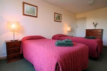 Heemskirk Motor Hotel - Darwin Tourism 4