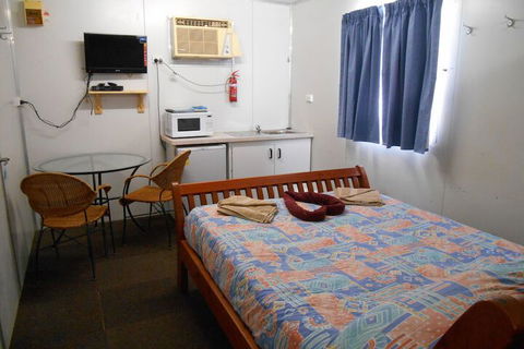 Hamelin Pool Caravan Park - Darwin Tourism 6