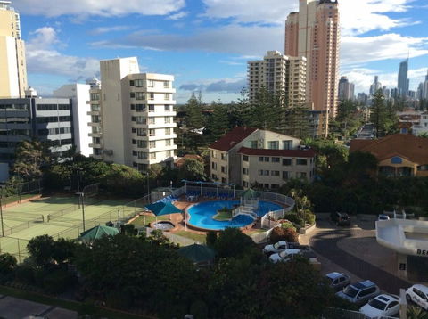 Pacific Resort Broadbeach - Darwin Tourism 1