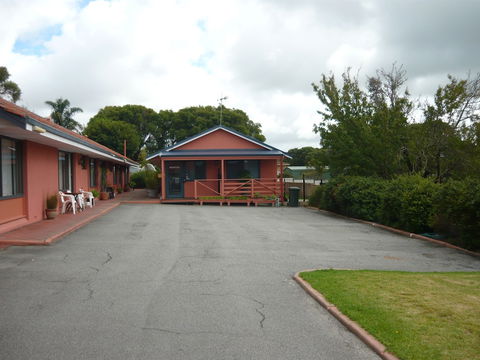 Albany Apartments - Darwin Tourism 4