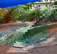 Coconut Grove Holiday Apartments - Darwin Tourism