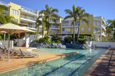 Seachange Coolum Beach - Darwin Tourism 6