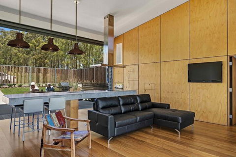 The Longhouse Suite 2 - Darwin Tourism 7