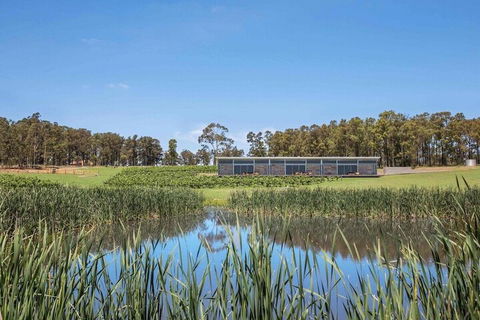 The Longhouse Suite 2 - Darwin Tourism 1