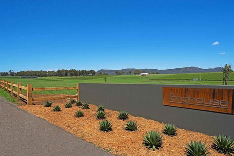 The Longhouse Suite 2 - Darwin Tourism 2