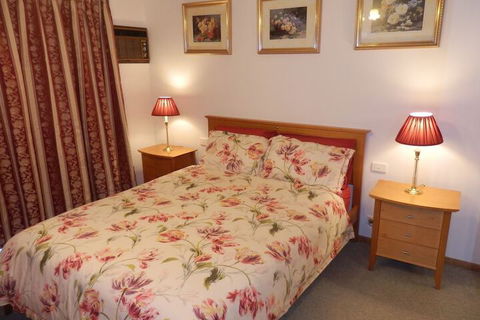 Mast Gully Gardens Bed & Breakfast - Darwin Tourism 6