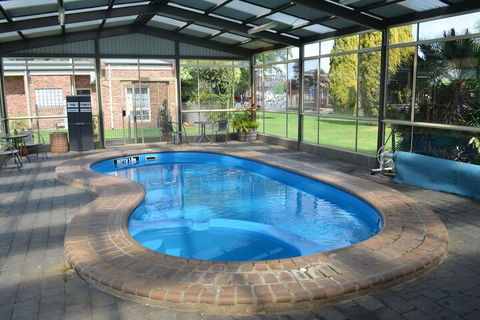 Arkana Motor Inn & Terrace Apartments - Darwin Tourism 5