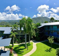 Cairns Adventure Lodge includes All Meals served in the Dining Hall - Darwin Tourism