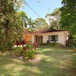 35 Santa Monica Avenue Coolum Beach Pet Friendly Linen Included - Darwin Tourism 0