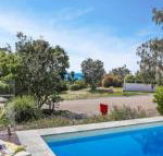 Barefoot Bungalow Castaways Beach - Darwin Tourism