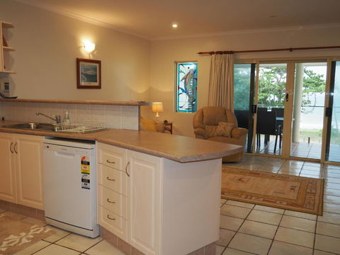 La Riviera - Darwin Tourism 5