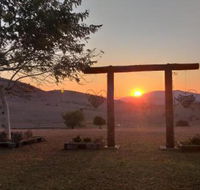 Milford Country Cottages - Darwin Tourism