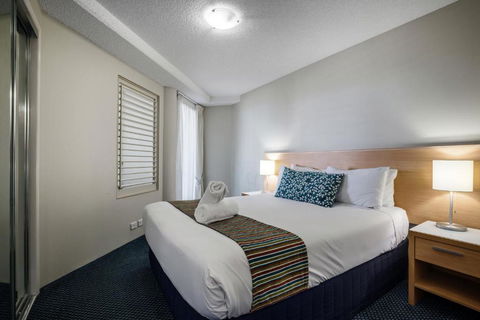 Beachside Mooloolaba Apartment With A View! - Darwin Tourism 6