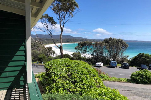 BURGESS COTTAGE King Bed For Couples - Darwin Tourism 5