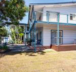 Jamaica Holiday Units - Darwin Tourism