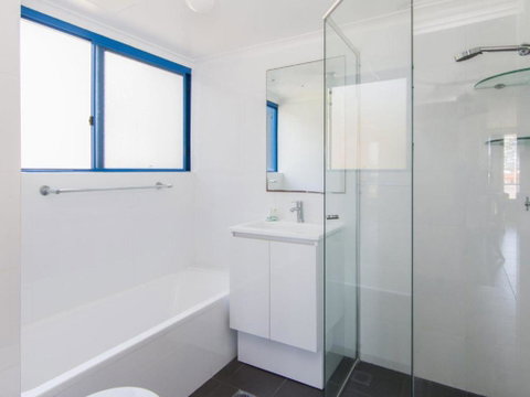 Heritage 102 Great Water Views - Darwin Tourism 4
