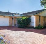 1 / 4 Huntly Close - Darwin Tourism