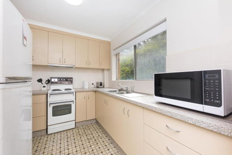 Dolphin Court 1 / 48 North Street - Darwin Tourism 6