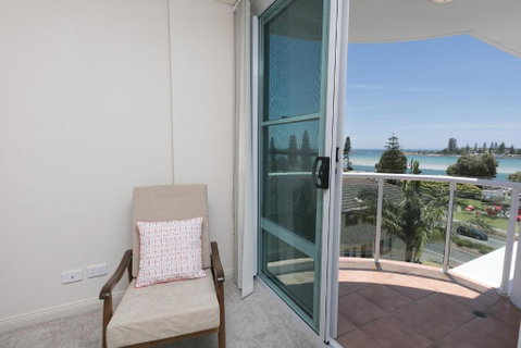 Mirage Unit 502 6 8 Manning Street - Darwin Tourism 2