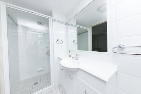 Mirage Unit 502 6 8 Manning Street - Darwin Tourism 3