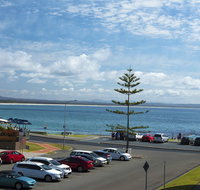 Breakers 3 - Darwin Tourism