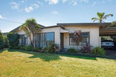 Sunryes Beach House - Darwin Tourism 3