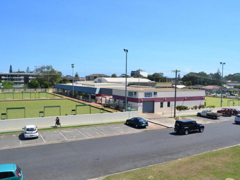 Seabreeze 5 Opposite Bowling Club - Darwin Tourism 7