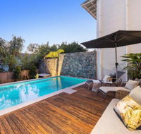 1 / 11 Angler Street - Darwin Tourism